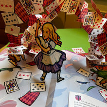 Last inn bildet i Galleri-visningsprogrammet, Alice's Adventures in Wonderland
