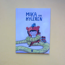 Load image into Gallery viewer, Mika og hyleren
